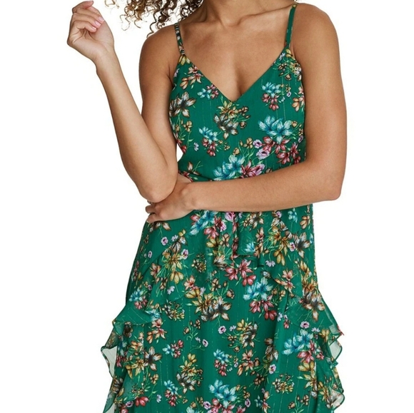 😍 Metallic Floral V-Neck Sleeveless Maxi Dress - Picture 3 of 15